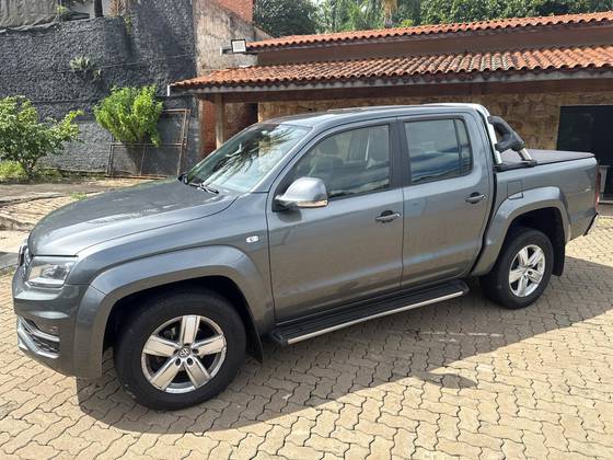 VOLKSWAGEN AMAROK 2.0 HIGHLINE 4X4 CD 16V TURBO INTERCOOLER DIESEL 4P AUTOMÁTICO VOLKSWAGEN AMAROK 2.0 HIGHLINE 4X4 CD 16V TURBO INTERCOOLER DIESEL 4P AUTOMÁTICO
